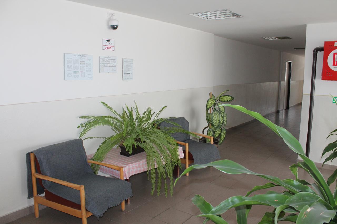 Hostel Turist Zvolen Esterno foto